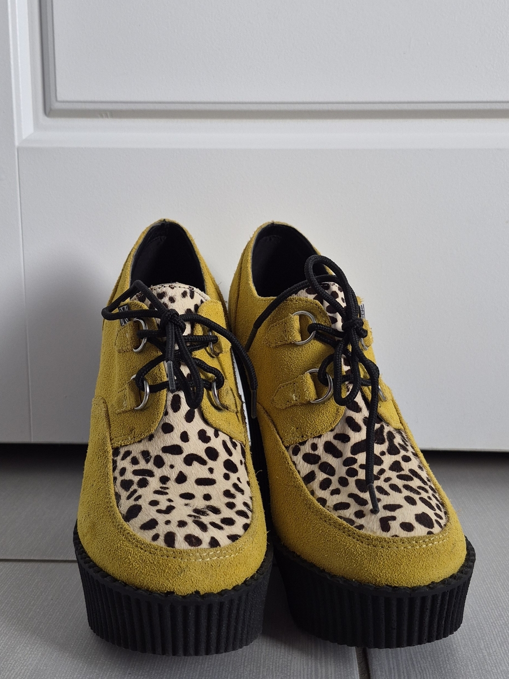 T.U.K. Yellow Suede Leopard Wedge Creepers Platform US 8